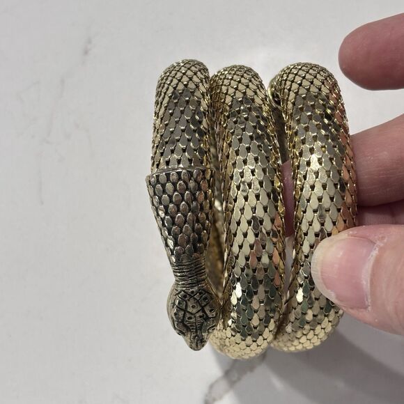 Vintage Whiting & Davis Gold Tone Mesh Snake Coil Wrap Bracelet Serpent Arm Cuff - Picture 6 of 15